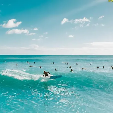 B-rent Bristol Surf & Fun Apartman