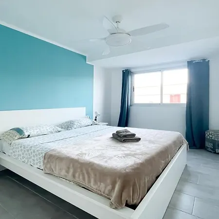 B-rent Bristol Surf & Fun Corralejo