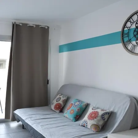 B-rent Bristol Surf & Fun Corralejo