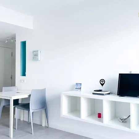 B-rent Bristol Surf & Fun Apartamento *